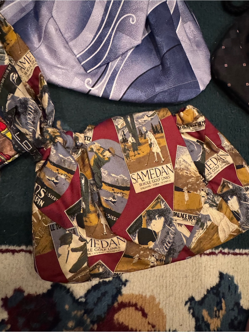 Drawstring Wristlet Pouch - Assorted Multicolor 8$ each - Picture 2 of 16